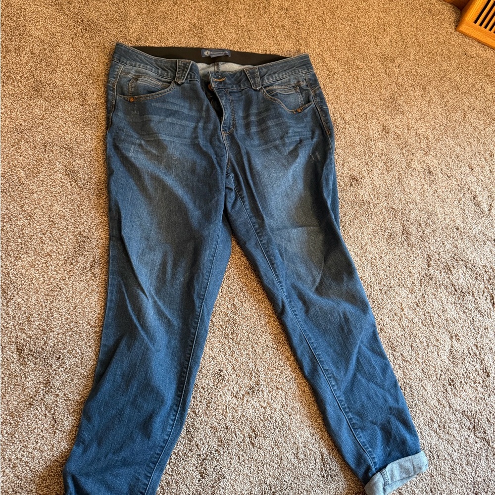 Democracy Blue Boyfriend Jeans